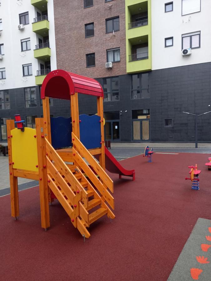 Avenija Oaza Apartment Novi Sad Bagian luar foto
