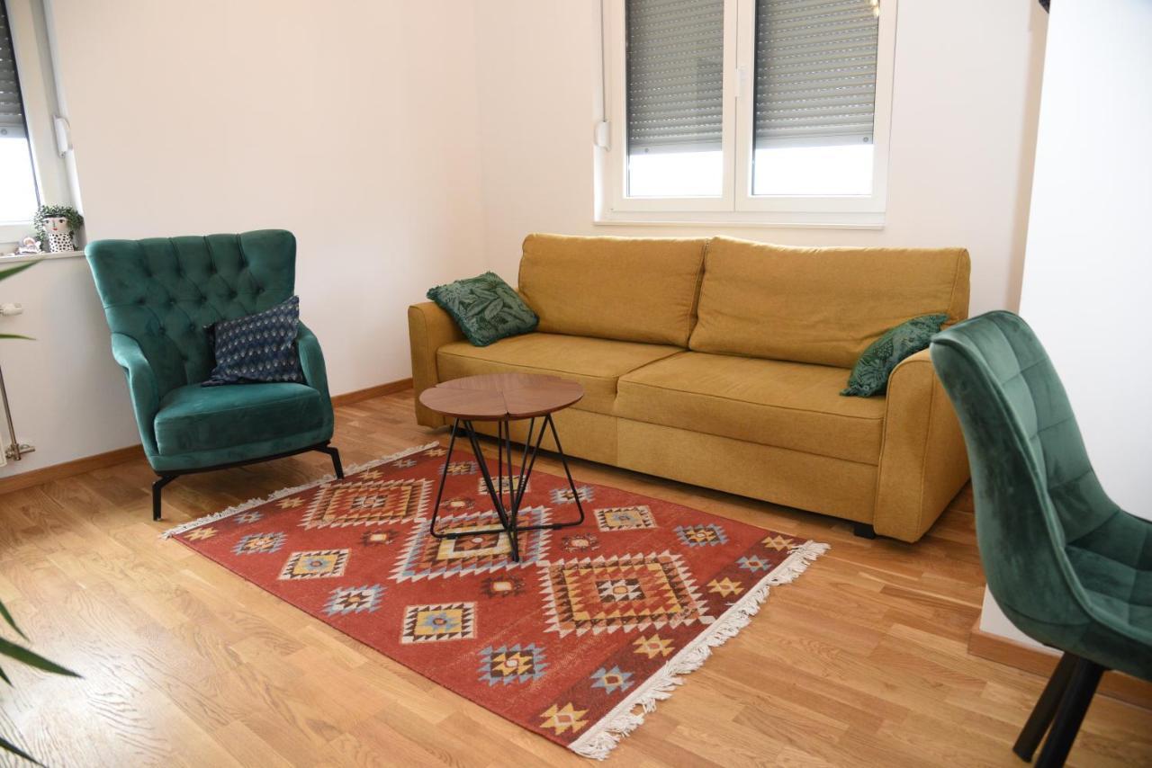 Avenija Oaza Apartment Novi Sad Bagian luar foto