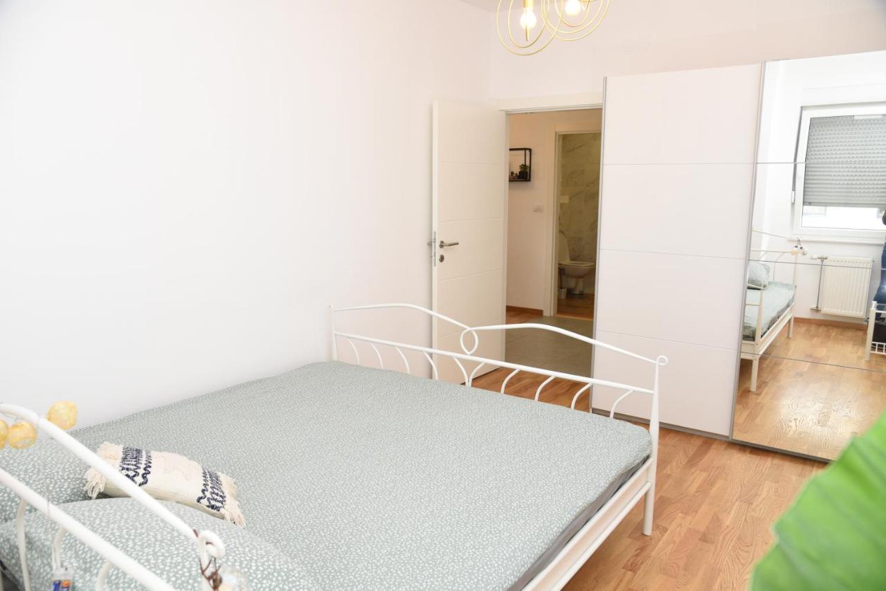 Avenija Oaza Apartment Novi Sad Bagian luar foto